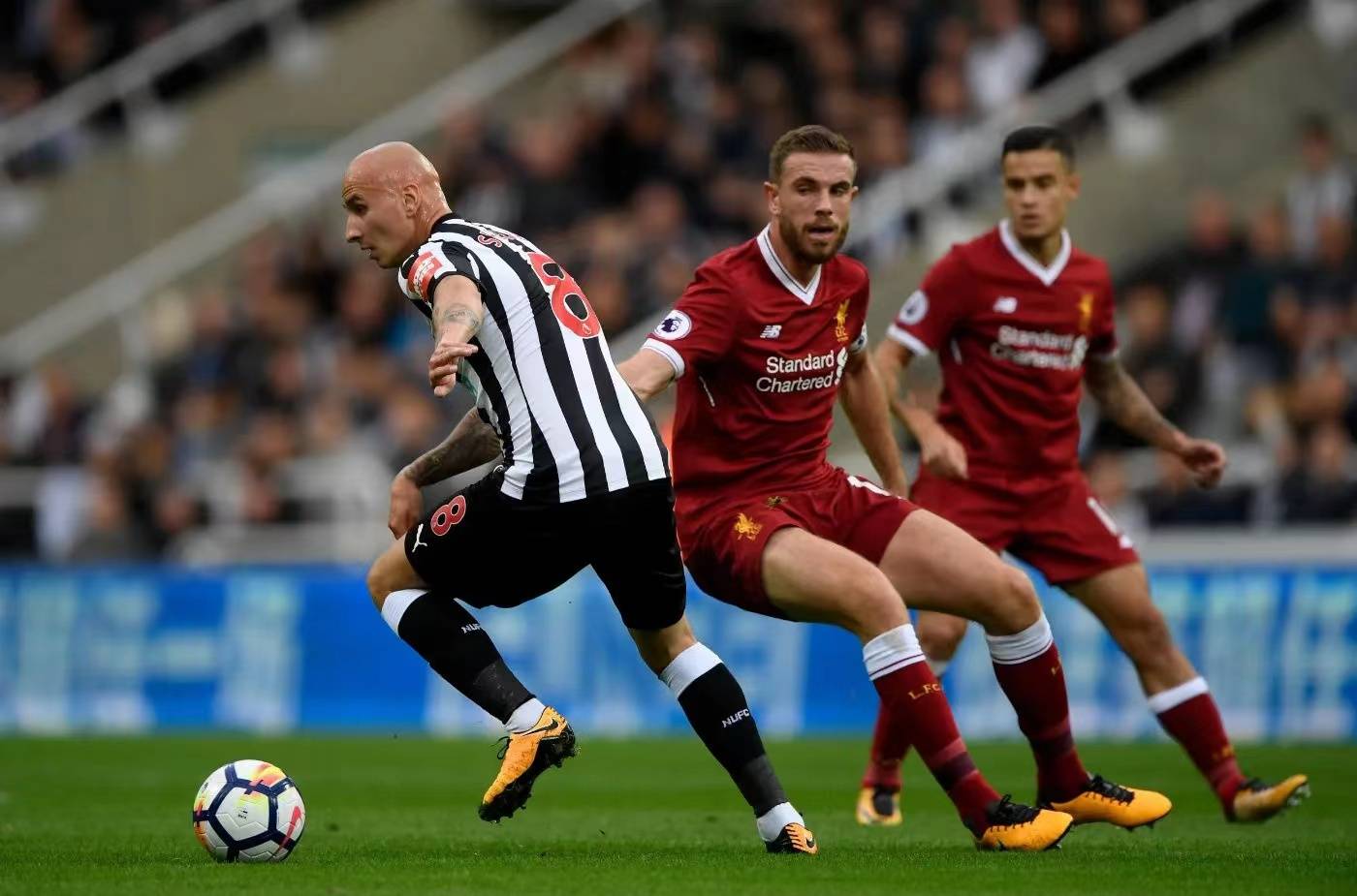 尊龙凯时-格拉纳达主场取胜，重回联赛前三