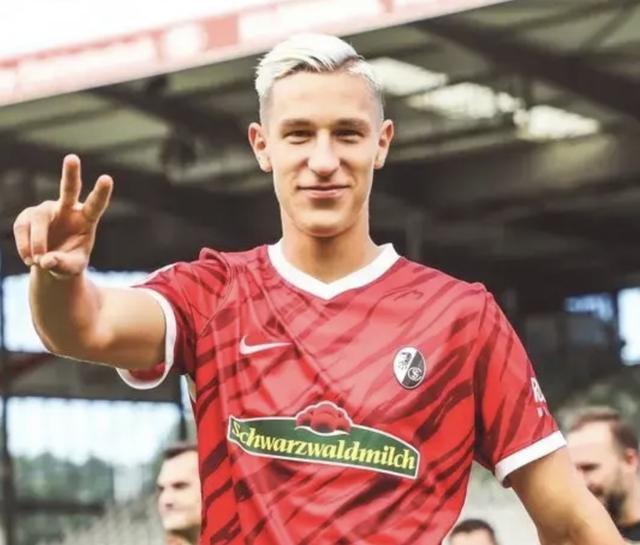 尊龙凯时-弗莱堡新主场启用