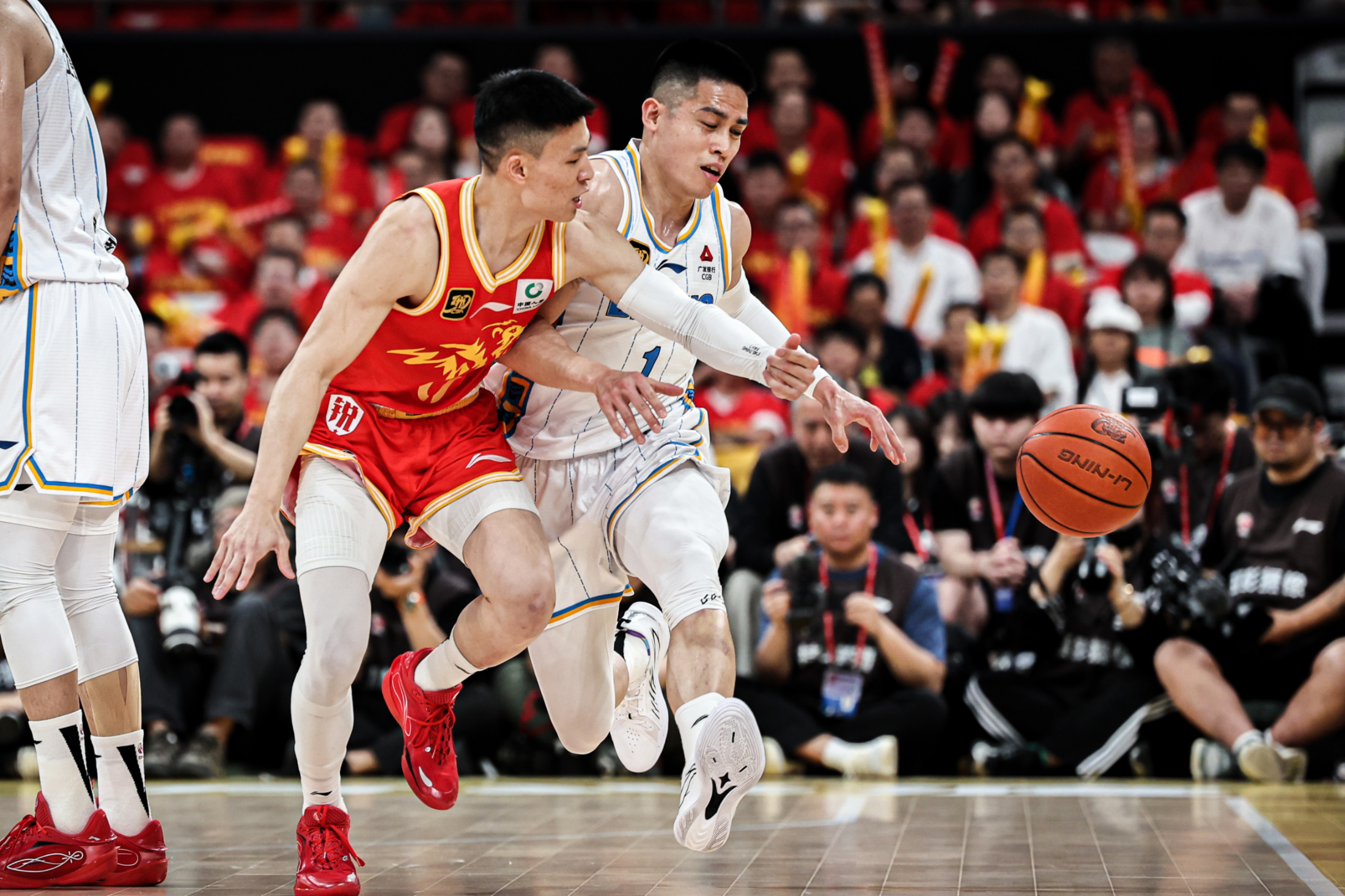 尊龙凯时-双方球队实力强劲，这场比赛注定会吸引众多观众的目光的简单介绍